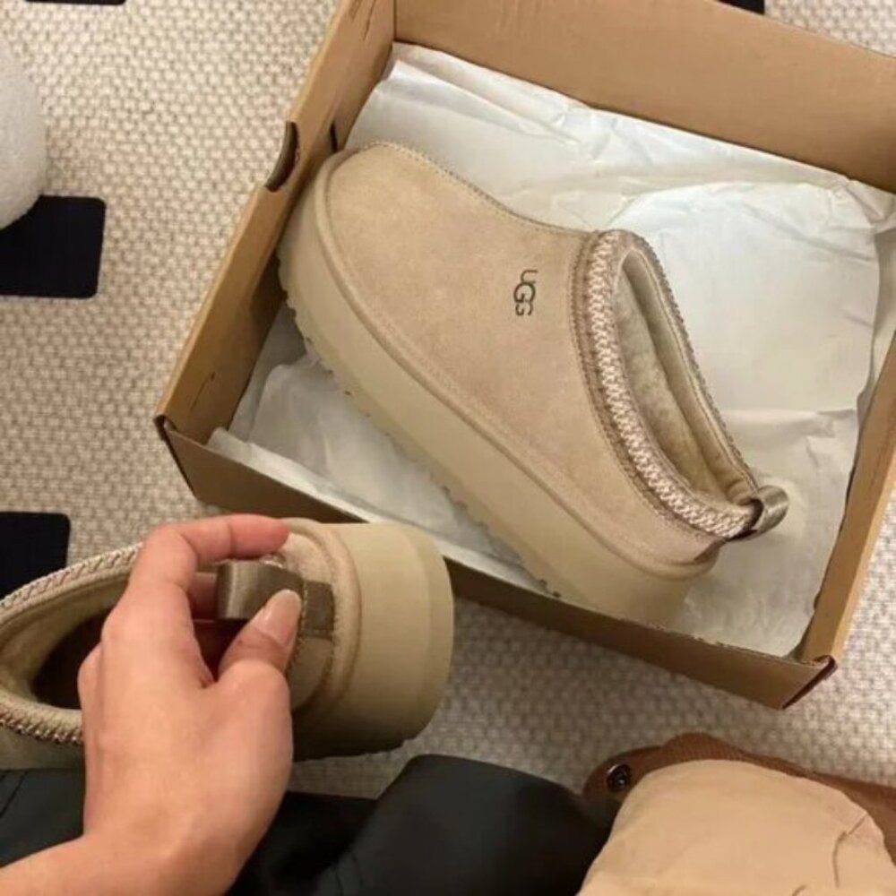 UGG Tazz Platform Slipper - image 7